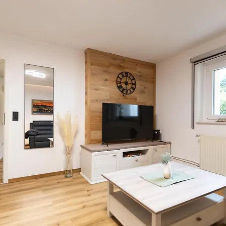 Am Rande Der In Gartenlage, Highspeed Wlan, Komfortabel