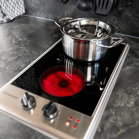 Am Rande Der In Gartenlage, Highspeed Wlan, Komfortabel