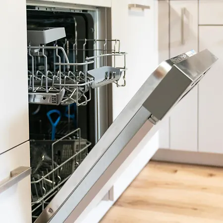 Am Rande Der In Gartenlage, Highspeed Wlan, Komfortabel * Paderborn