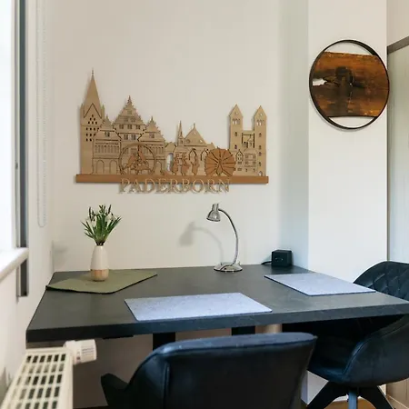 Apartamento Am Rande Der In Gartenlage, Highspeed Wlan, Komfortabel