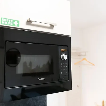 Apartment Ventilator Am Rande Der In Gartenlage, Highspeed Wlan, 140cm Doppelbett *