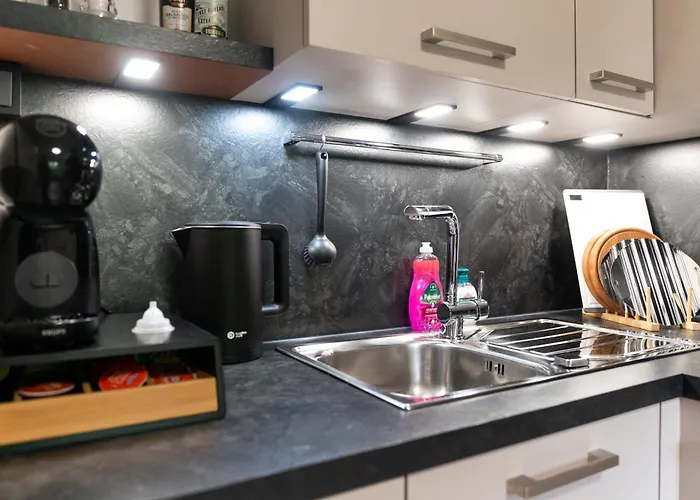 Am Rande Der In Gartenlage, Highspeed Wlan, Komfortabel 公寓 帕德博恩