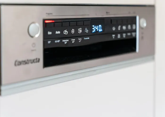 公寓 Am Rande Der In Gartenlage, Highspeed Wlan, Komfortabel 帕德博恩