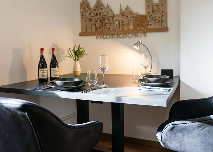 Am Rande Der In Gartenlage, Highspeed Wlan, Komfortabel *